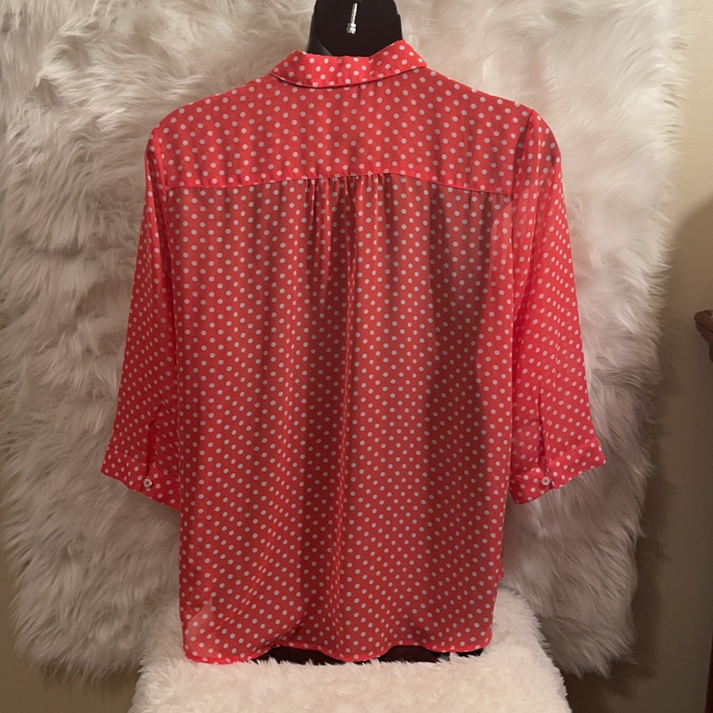 Susan Graver women’s blouse - Picture 2 of 4